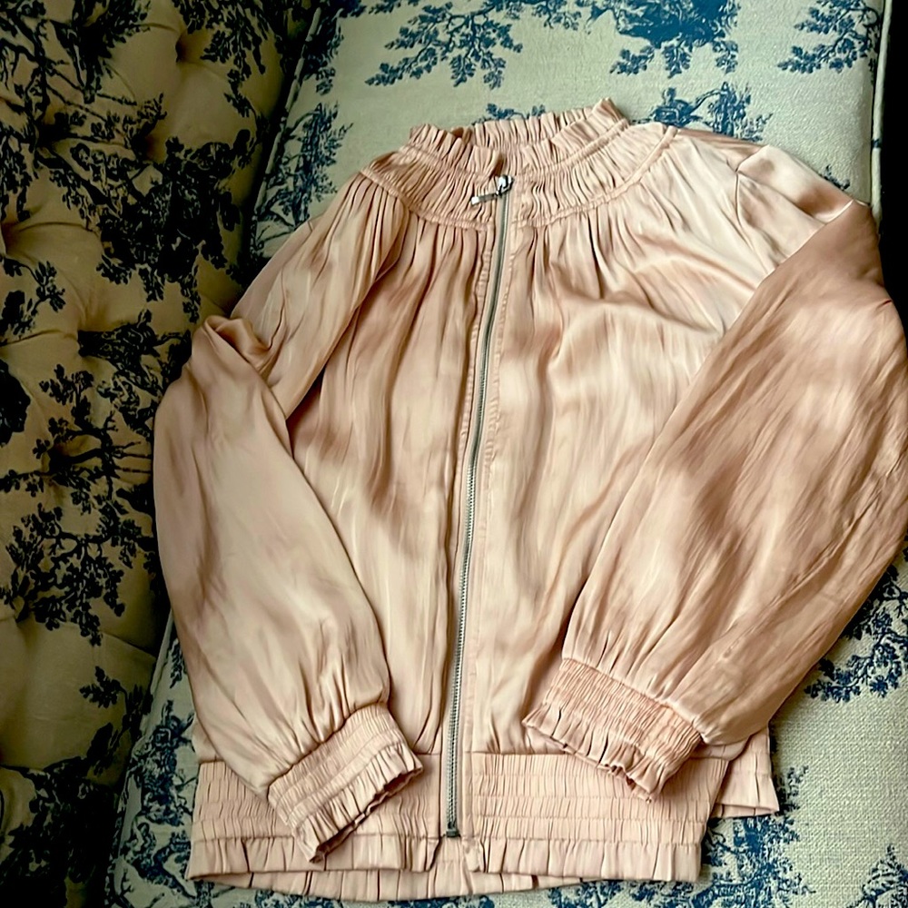 Silk like bomber jacket. Never worn!